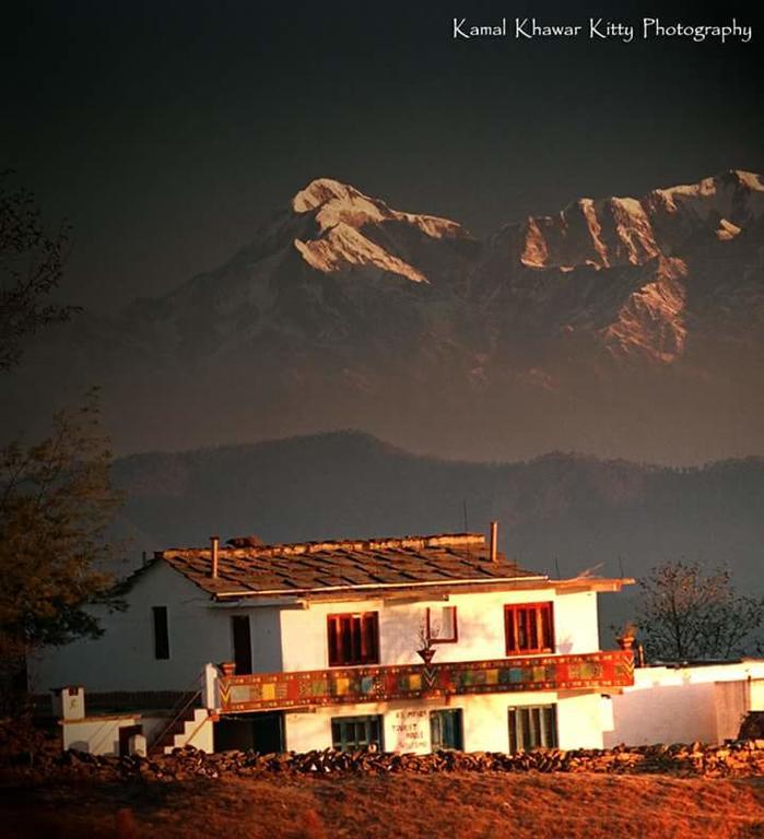Ram Singh Mehra Guest House Almora Buitenkant foto